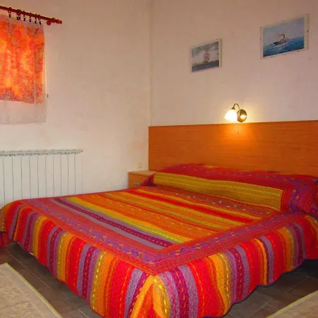 Studio Apartment In Pula * Vintijan