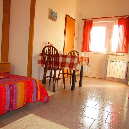 Apartmán Studio Apartment In Pula *