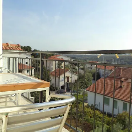 Studio Apartment In Pula