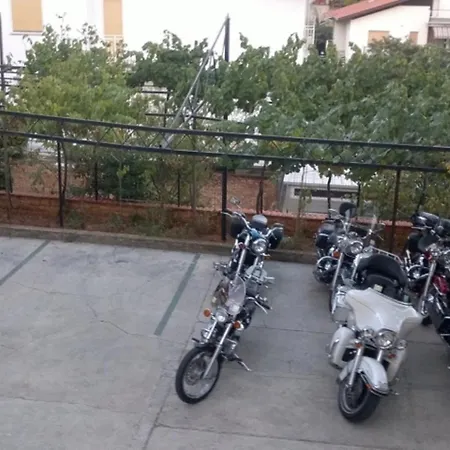 Studio Apartment In Pula Apartament