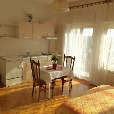 Apartament Studio Apartment In Pula Vintijan