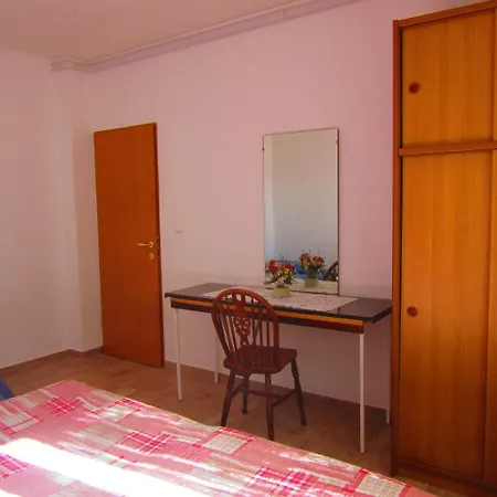 Studio Apartment In Pula