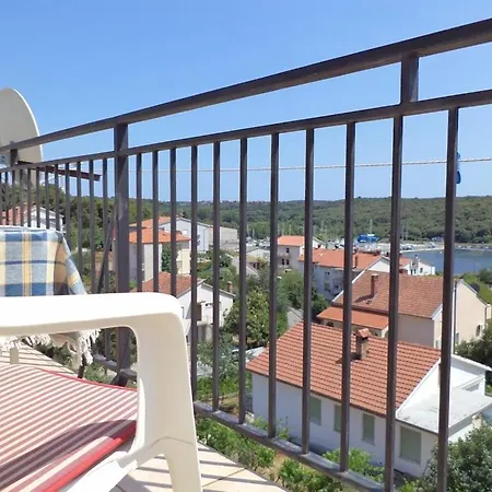 Studio Apartment In Pula Apartment Vintijan